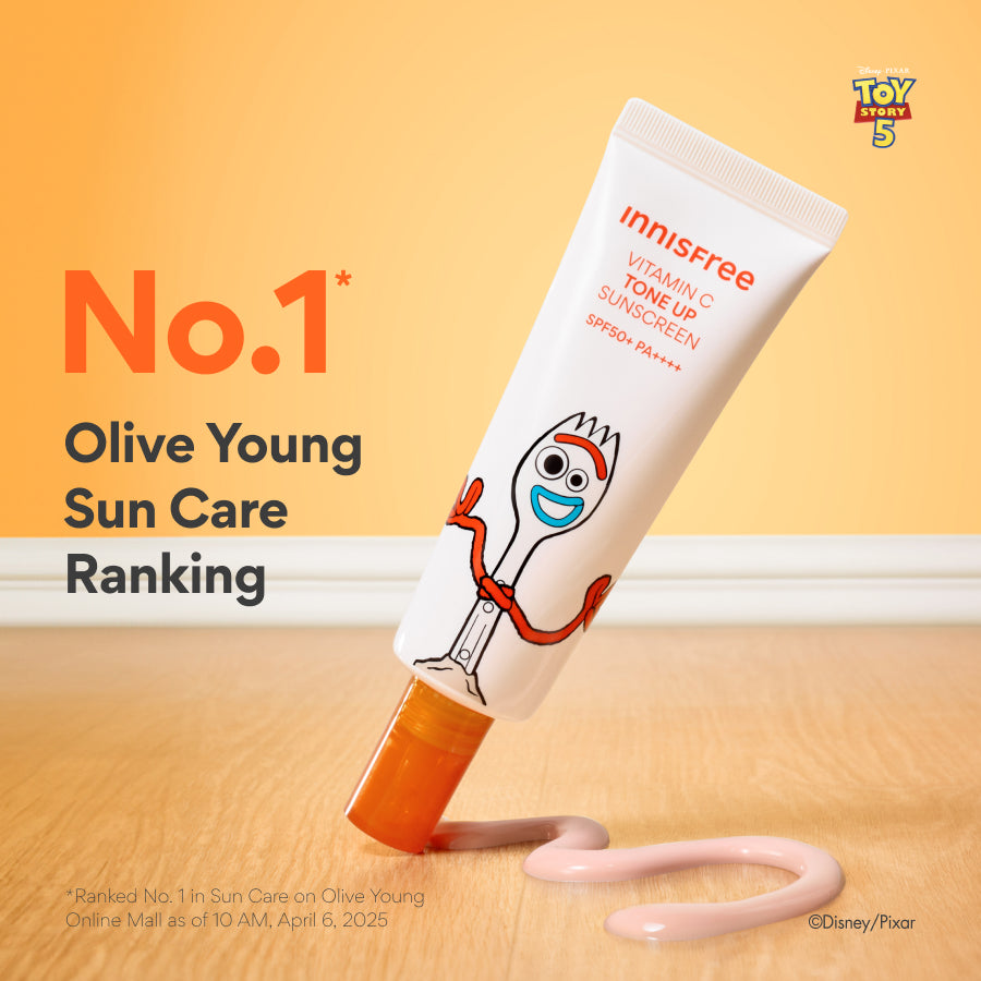 [INNISFREE x TOY STORY] Vitamin C Tone Up Sunscreen Set + FREE Random Keychain - Limited Edition, SPF & Dark Spot care